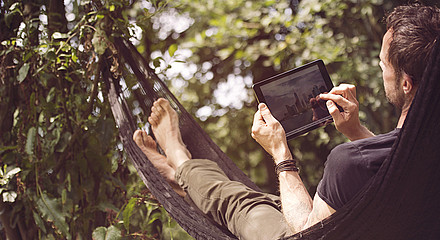 Wi-Fi en el jardín: consejos de devolo para lograr una conexión de alta velocidad al aire libre Wi-Fi en el jardín: consejos de devolo para lograr una conexión de alta velocidad al aire libre