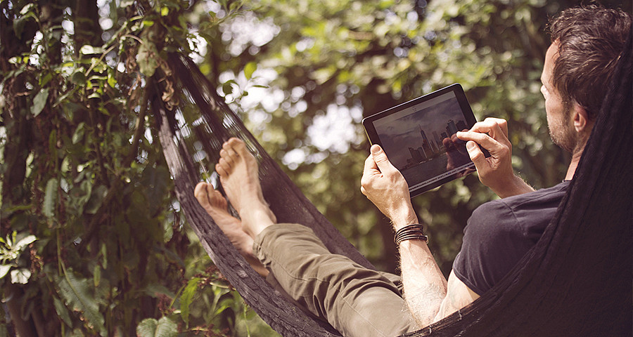 Wi-Fi en el jardín: consejos de devolo para lograr una conexión de alta velocidad al aire libre Wi-Fi en el jardín: consejos de devolo para lograr una conexión de alta velocidad al aire libre