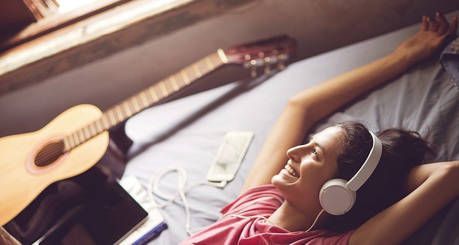 Del tocadiscos al streaming de música, pasando por el MP3 Del tocadiscos al streaming de música, pasando por el MP3